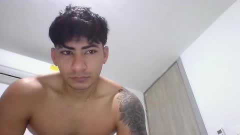 Snapshot of m1chaelx_ chatting on February 17, 2026, 12:01 pm MICHAEL online show from February 17, 2026, 12:01 pm