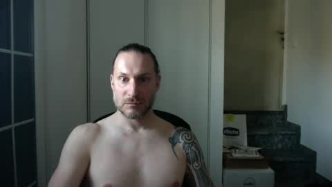 Snapshot of m4rduk81 chatting on March 6, 2025, 2:29 pm m4rduk online show from March 6, 2025, 2:29 pm