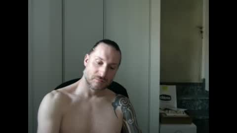 Snapshot of m4rduk81 chatting on March 7, 2025, 3:07 pm m4rduk online show from March 7, 2025, 3:07 pm