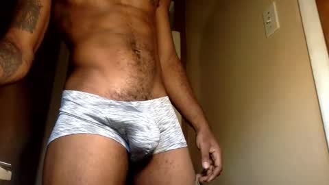 Snapshot of m4st3rmarcus chatting on October 23, 2025, 12:48 pm Marcus Black online show from October 23, 2025, 12:48 pm