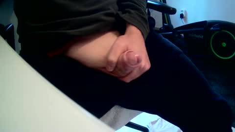 Snapshot of m_daan1969 chatting on January 2, 2025, 2:35 pm m_daan1969 online show from January 2, 2025, 2:35 pm