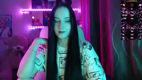 Snapshot of m_e_l_i_s_s_a_ chatting on July 2, 2026, 12:43 am Melissa online show from July 2, 2026, 12:43 am