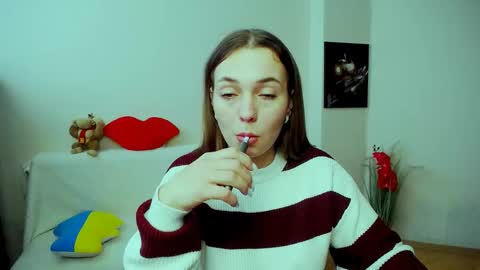 Vikki online show from November 14, 2025, 11:42 am