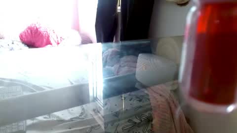 maaddy_thompson online show from April 21, 2026, 6:55 pm