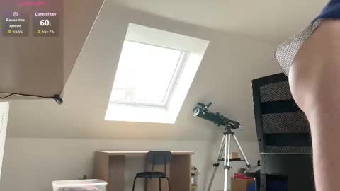 Snapshot of maakmezot chatting on January 12, 2026, 11:04 am maakmezot online show from January 12, 2026, 11:04 am