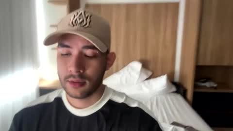 Matt De Luca online show from November 8, 2025, 4:18 pm