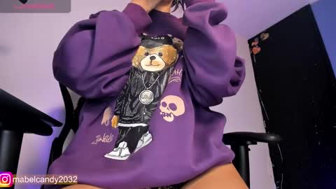 Mabel Candy  online show from December 11, 2024, 4:09 pm