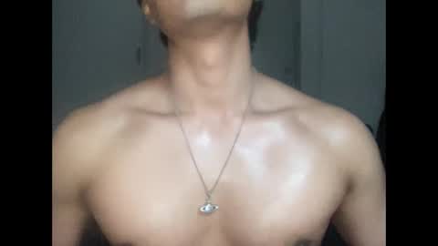 Snapshot of mac_cain chatting on December 4, 2025, 10:07 pm Maccain online show from December 4, 2025, 10:07 pm