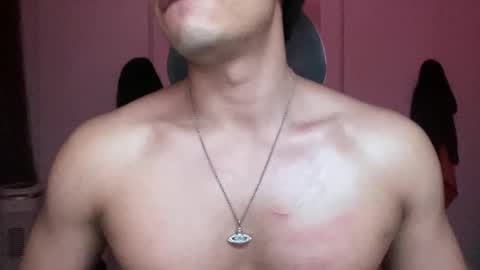 Snapshot of mac_cain chatting on February 19, 2026, 10:50 pm Maccain online show from February 19, 2026, 10:50 pm