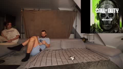 Mac Troy online show from December 15, 2024, 5:31 pm