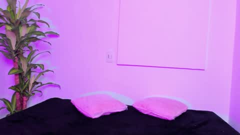 macarenasmith1 online show from November 20, 2025, 11:10 am