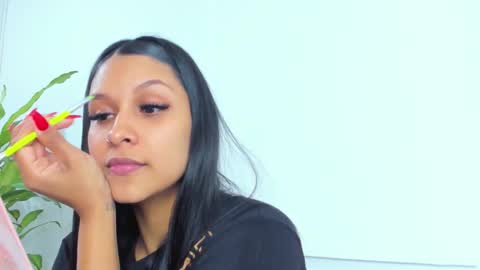 macarenasmith1 online show from December 22, 2025, 11:07 am