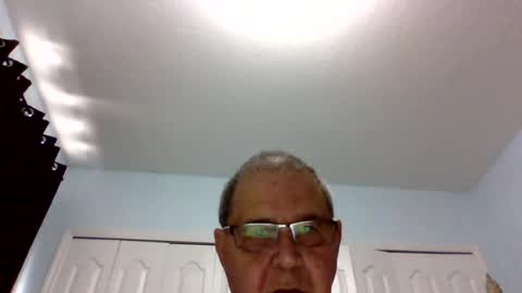 Snapshot of machet1 chatting on June 14, 2026, 2:08 pm machet1 online show from June 14, 2026, 2:08 pm