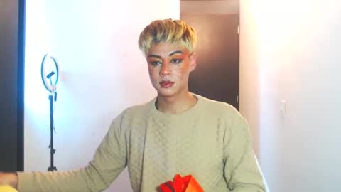 Snapshot of machissex chatting on February 27, 2025, 11:31 am machissex online show from February 27, 2025, 11:31 am