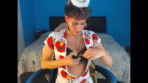 Snapshot of machissex chatting on October 29, 2025, 1:35 pm machissex online show from October 29, 2025, 1:35 pm