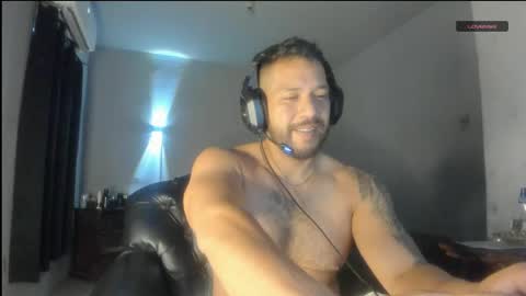 Snapshot of machohandsome chatting on April 23, 2026, 10:36 am Javier papichulo master how do you want online show from April 23, 2026, 10:36 am