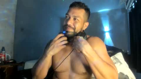 Snapshot of machohandsome chatting on April 29, 2026, 5:30 pm Javier papichulo master how do you want online show from April 29, 2026, 5:30 pm