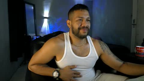 Snapshot of machohandsome chatting on May 10, 2026, 10:42 am Javier papichulo master how do you want online show from May 10, 2026, 10:42 am