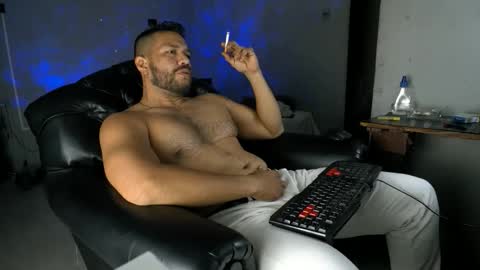 Snapshot of machohandsome chatting on May 22, 2026, 9:26 am Javier papichulo master how do you want online show from May 22, 2026, 9:26 am