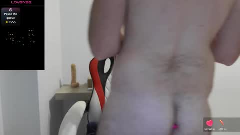 Jota online show from October 23, 2025, 8:29 pm