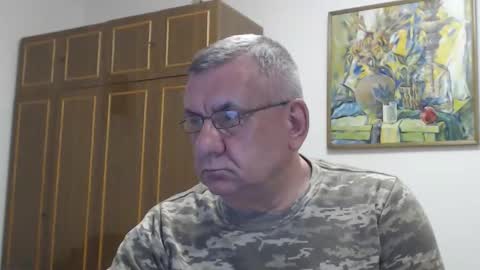 Snapshot of machomale3 chatting on April 19, 2026, 6:10 pm Macho online show from April 19, 2026, 6:10 pm