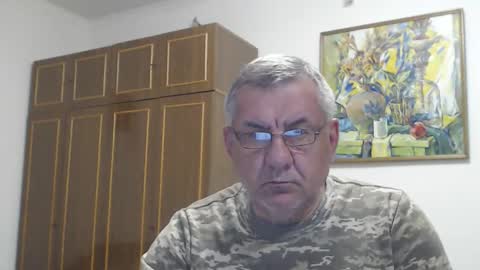 Snapshot of machomale3 chatting on April 24, 2026, 6:43 pm Macho online show from April 24, 2026, 6:43 pm
