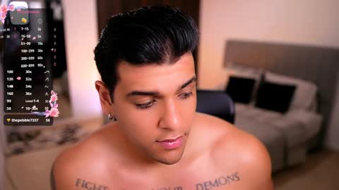 Snapshot of mack_demon chatting on December 6, 2024, 8:15 am Mack online show from December 6, 2024, 8:15 am