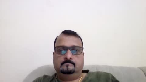 Snapshot of mackbe chatting on April 26, 2026, 12:14 pm Mackbe online show from April 26, 2026, 12:14 pm