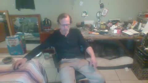 Snapshot of mackdog1369 chatting on January 14, 2025, 11:37 pm mackdog1369 online show from January 14, 2025, 11:37 pm