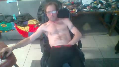 Snapshot of mackdog1369 chatting on February 19, 2025, 6:43 pm mackdog1369 online show from February 19, 2025, 6:43 pm