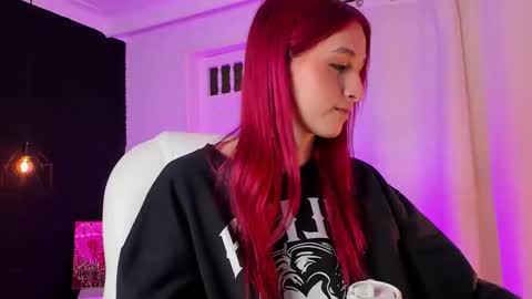 Snapshot of madame_lilith chatting on October 23, 2025, 11:42 am madame lilith online show from October 23, 2025, 11:42 am