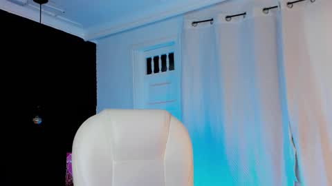 Snapshot of madame_lilith chatting on October 26, 2025, 11:49 am madame lilith online show from October 26, 2025, 11:49 am