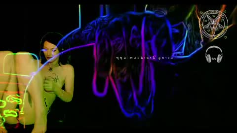 Snapshot of madame_lucifer chatting on April 15, 2026, 7:15 am Madame Lucifer online show from April 15, 2026, 7:15 am