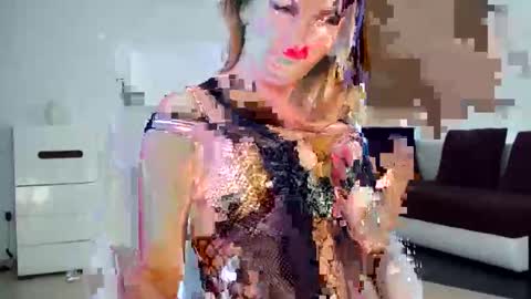 Snapshot of madamexxx777 chatting on September 26, 2025, 9:13 am MadameXXX777 online show from September 26, 2025, 9:13 am