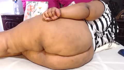 madamzee online show from January 7, 2025, 9:29 am