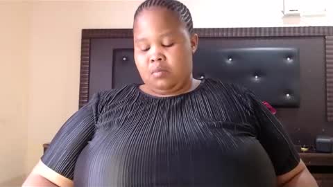 madamzee online show from February 10, 2025, 6:42 am