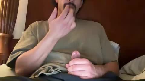 Snapshot of maddaewg101 chatting on February 28, 2026, 4:57 am maddaewg101 online show from February 28, 2026, 4:57 am