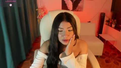 MaddieLee online show from April 26, 2026, 10:13 am