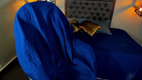 Maddie online show from December 11, 2024, 5:04 pm