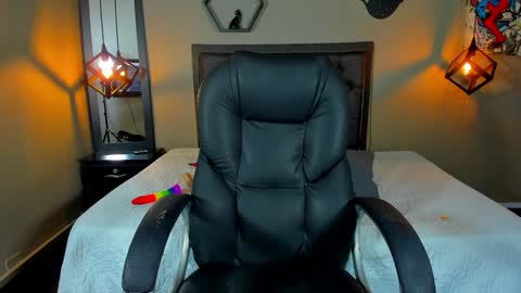 Maddie online show from December 22, 2024, 6:26 pm