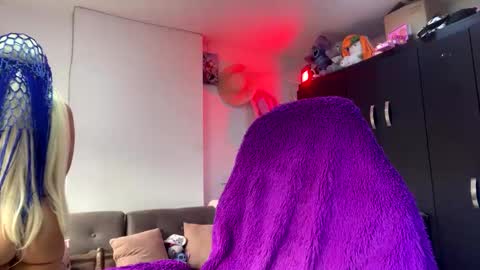 Maddie online show from April 5, 2026, 7:55 pm