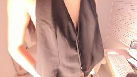 Maddy online show from December 22, 2025, 11:24 pm