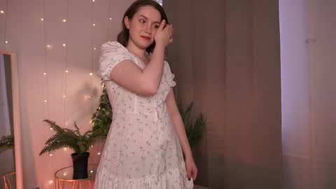 Snapshot of maddy_dolly chatting on February 23, 2026, 1:52 pm Mary PM-24tks online show from February 23, 2026, 1:52 pm