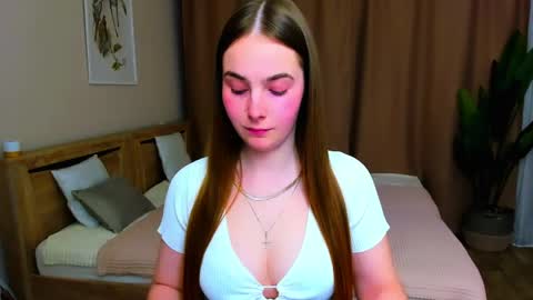 maddy_gate online show from April 3, 2026, 10:08 pm