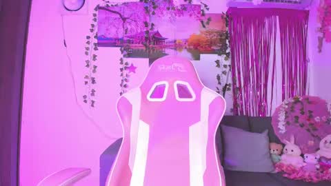 Maddy3 online show from January 28, 2025, 5:22 am