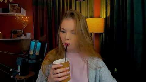 maddy moah online show from April 27, 2026, 5:27 am