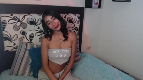 Snapshot of maddy_parker_ chatting on January 13, 2025, 6:06 am Maddy Parker online show from January 13, 2025, 6:06 am