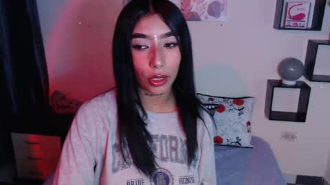 Snapshot of maddy_parker_ chatting on February 5, 2025, 3:34 am Maddy Parker online show from February 5, 2025, 3:34 am