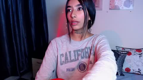 Snapshot of maddy_parker_ chatting on February 5, 2025, 9:36 am Maddy Parker online show from February 5, 2025, 9:36 am