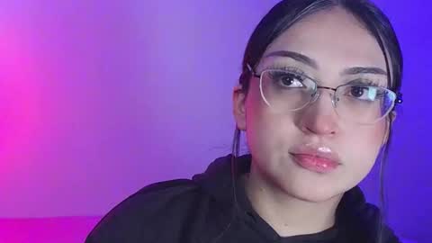 Snapshot of maddyghost chatting on September 28, 2025, 2:17 am Please followme and rate me your thumbs up online show from September 28, 2025, 2:17 am